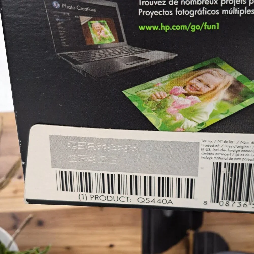 HP Everyday Inkjet Photo Paper Glossy 4x6 Inch 100 Sheets, Sealed Unopened Box